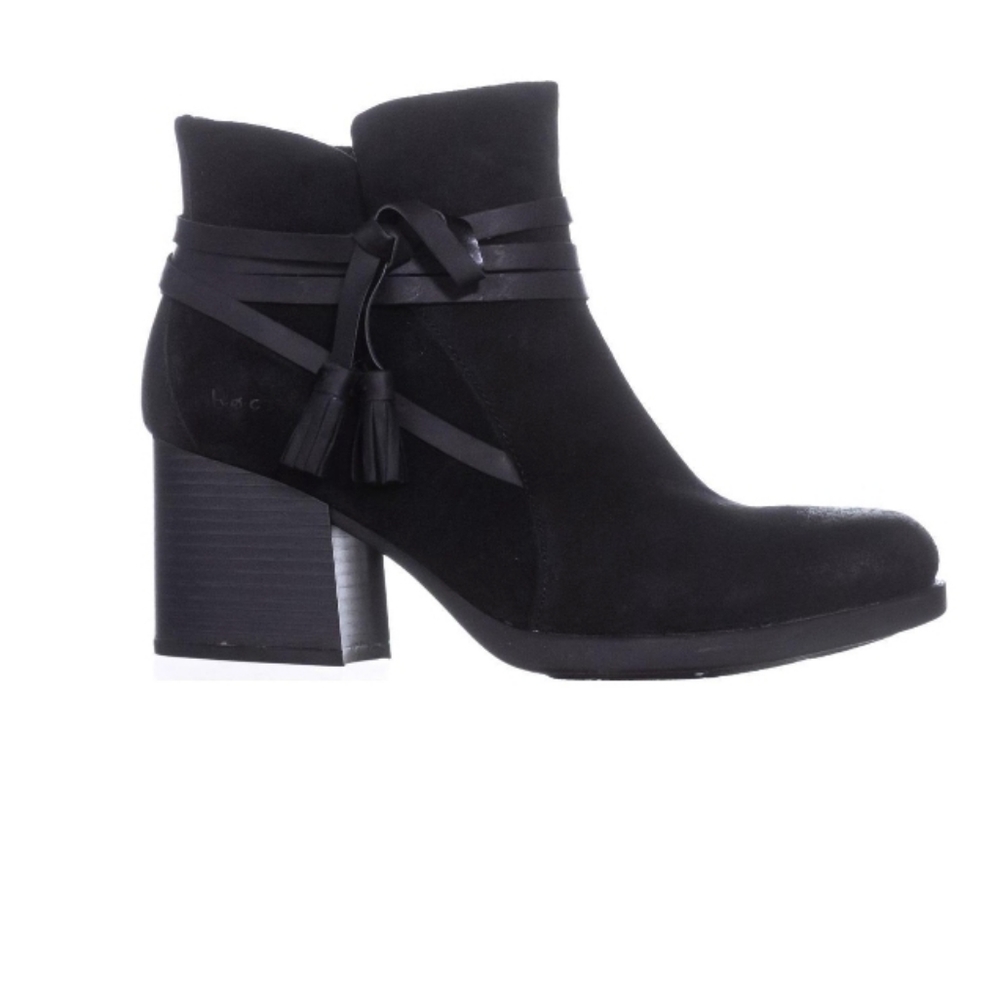 Born Amber Tassel Suede Black Boot